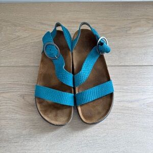 Aetrex Teal Blue Strappy Sandals Size 8